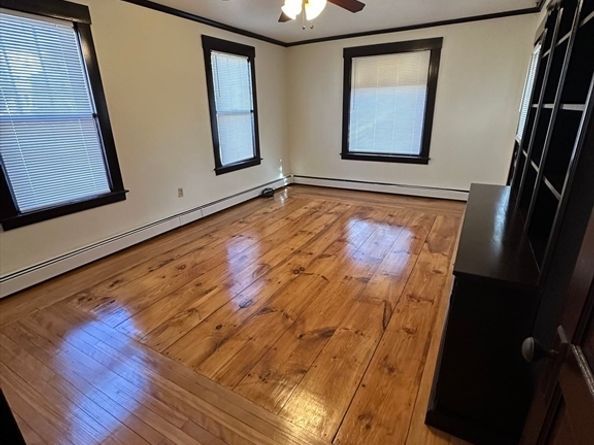 219 Charlton St, Southbridge MA 01550