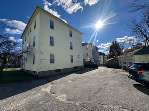 219 Charlton St, Southbridge MA 01550