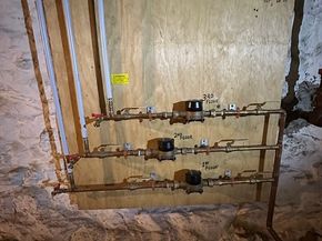 219 Charlton St, Southbridge MA 01550