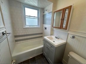 219 Charlton St, Southbridge MA 01550