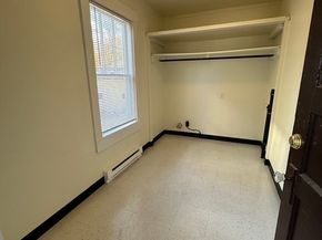 219 Charlton St, Southbridge MA 01550