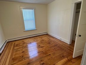 219 Charlton St, Southbridge MA 01550