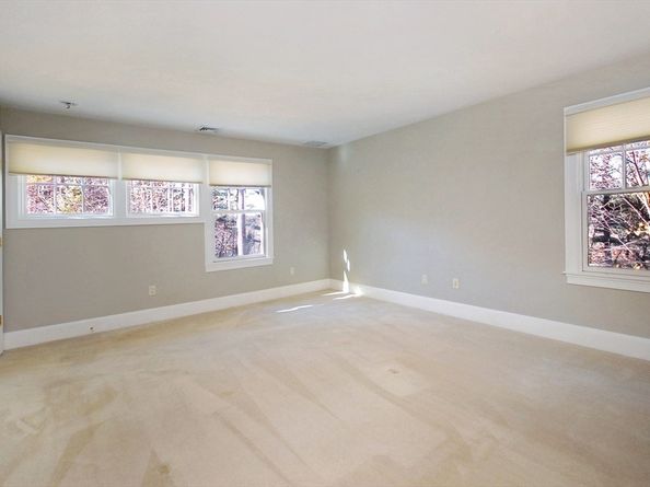 96 Forest Ridge Rd 96, Concord MA 01742