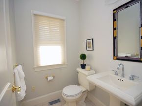 96 Forest Ridge Rd 96, Concord MA 01742