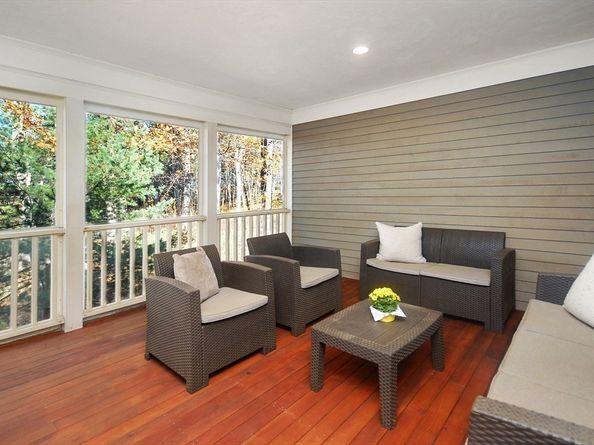 96 Forest Ridge Rd 96, Concord MA 01742