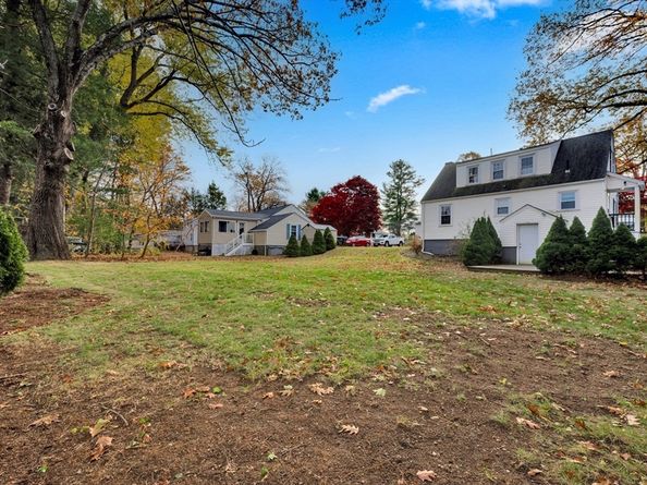 6 Paul St, Auburn MA 01501