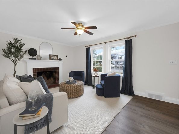 6 Paul St, Auburn MA 01501