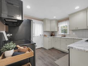 6 Paul St, Auburn MA 01501