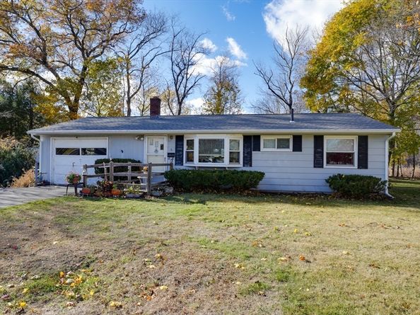 6 Durant Ave, Maynard MA 01754