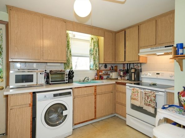 6 Durant Ave, Maynard MA 01754