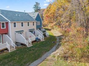 36 Fox Meadow Rd A, Leominster MA 01453