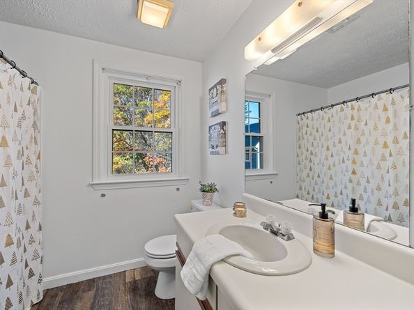 36 Fox Meadow Rd A, Leominster MA 01453