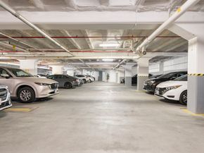 12 Stoneholm PKG:A, Boston MA 02115