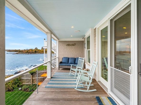 112 Bay View Avenue, Salem MA 01970