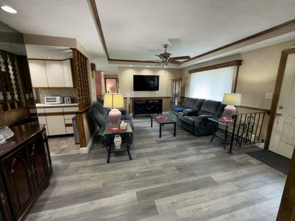 81 Dixon Rd, Brockton MA 02302