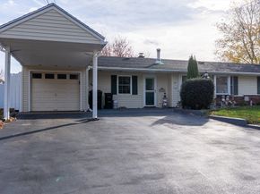 81 Dixon Rd, Brockton MA 02302