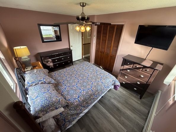 81 Dixon Rd, Brockton MA 02302