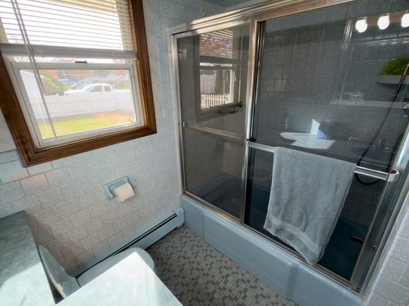 81 Dixon Rd, Brockton MA 02302