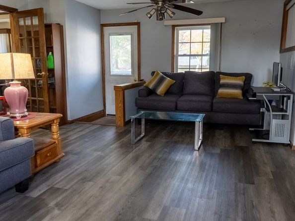 81 Dixon Rd, Brockton MA 02302