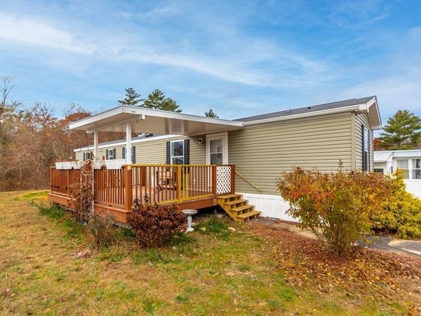 2900 Cranberry Highway 14, Wareham MA 02538