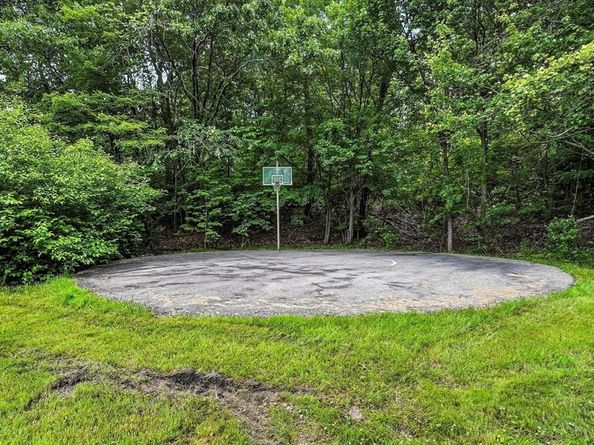 28 Williamsburg Ct 2, Shrewsbury MA 01545