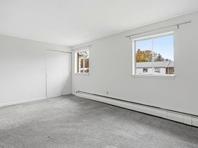 8 Bishop Dr 8, Framingham MA 01702