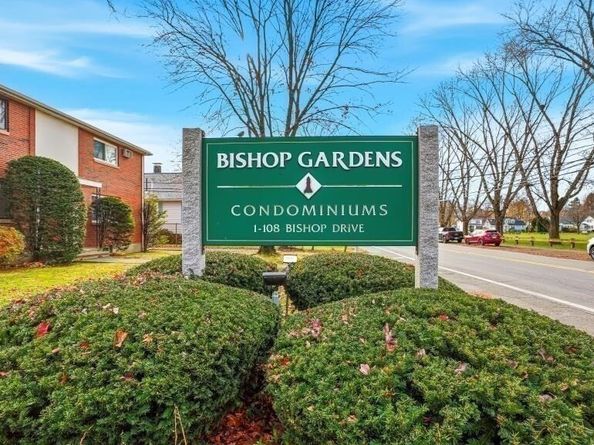 8 Bishop Dr 8, Framingham MA 01702