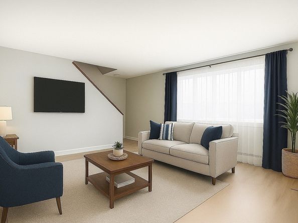 8 Bishop Dr 8, Framingham MA 01702