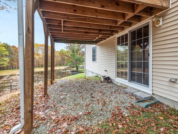 156 Hillside Village Dr 156, West Boylston MA 01583