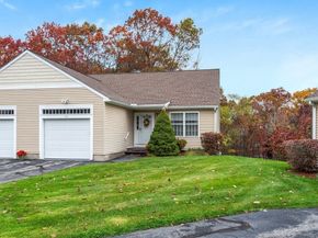 156 Hillside Village Dr 156, West Boylston MA 01583