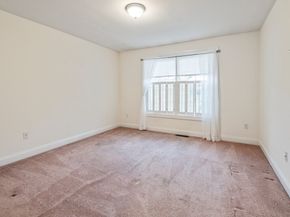 156 Hillside Village Dr 156, West Boylston MA 01583