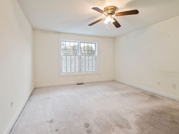 156 Hillside Village Dr 156, West Boylston MA 01583