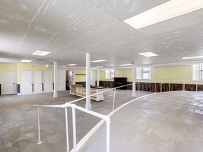 437 Main St, Southbridge MA 01550