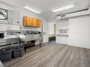 437 Main St, Southbridge MA 01550