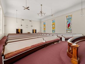 437 Main St, Southbridge MA 01550