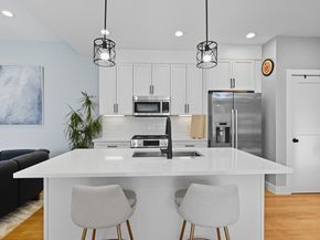 189 Linwood Ave 1, Newton MA 02460