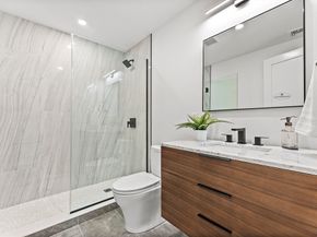 327 Alewife Brook Pkwy A, Somerville MA 02144