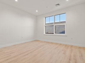 1151 Walnut 406, Newton MA 02461