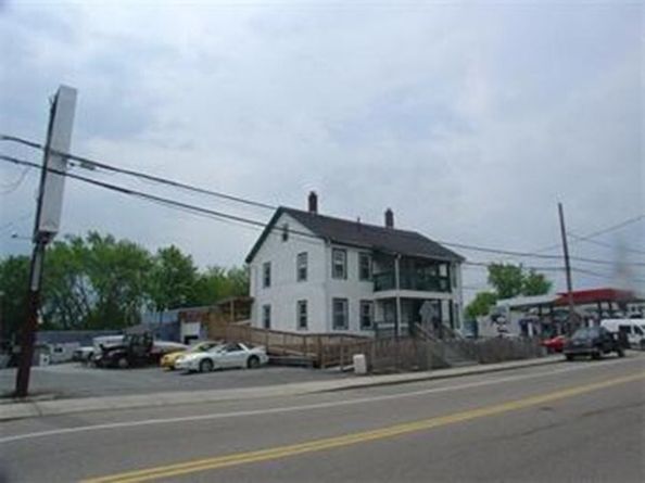 12 & 14 Waverly Street, Framingham MA 01702