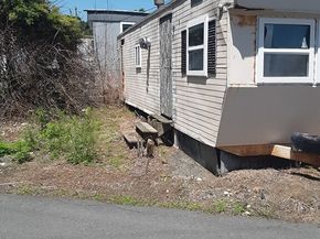 96-98 Newbury 6B, Danvers MA 01923