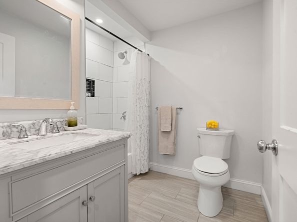 42 Myrtle Ave, Newburyport MA 01950