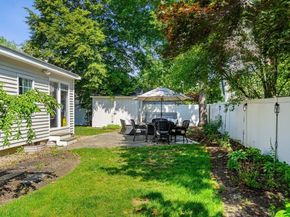 42 Myrtle Ave, Newburyport MA 01950