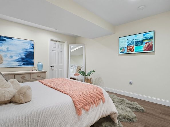 53 Bay Farm Rd 53, Duxbury MA 02332