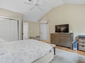 53 Bay Farm Rd 53, Duxbury MA 02332
