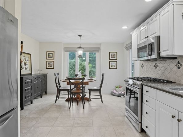 53 Bay Farm Rd 53, Duxbury MA 02332