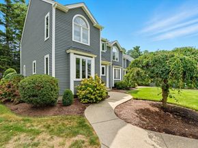 53 Bay Farm Rd 53, Duxbury MA 02332
