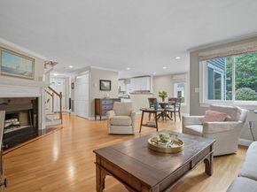 53 Bay Farm Rd 53, Duxbury MA 02332