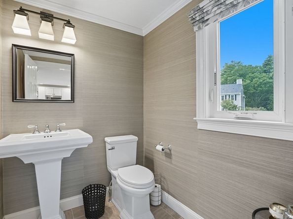53 Bay Farm Rd 53, Duxbury MA 02332