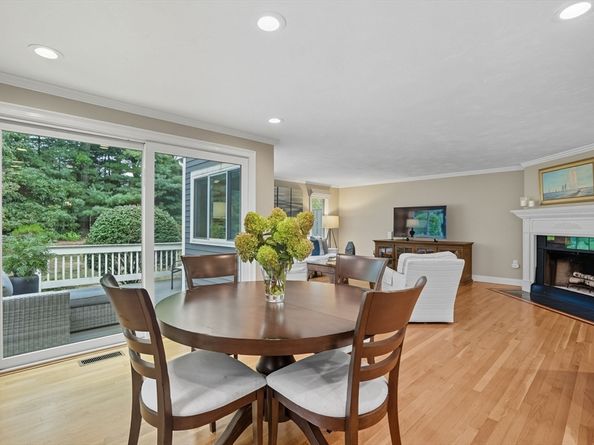 53 Bay Farm Rd 53, Duxbury MA 02332