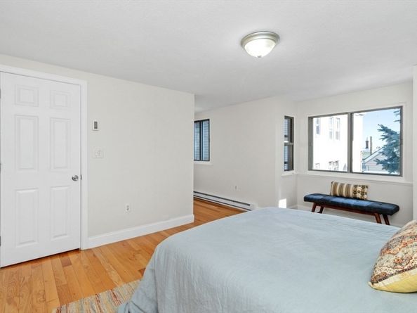 426-R Saratoga St, Boston MA 02128